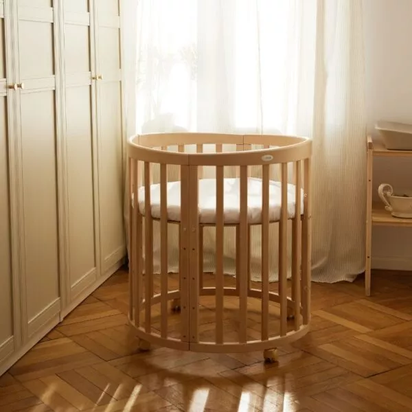 Owalne łóżeczko 7w1 z materacem NATURAL