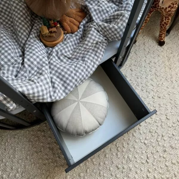 Szuflada do Łóżeczka 7w1 Grafit– Wykorzystaj miejsce